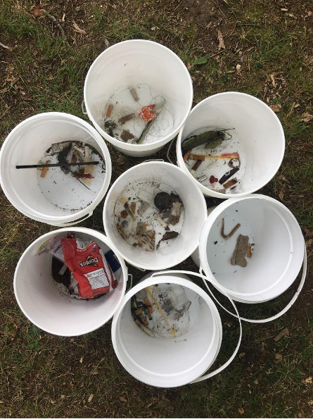 Marine Debris Gladstone Elementary School 21st CCLC and NOAA/NAAEE participants in the Mystic Aquarium Program collected and logged. Photo by Ayana Melvan.