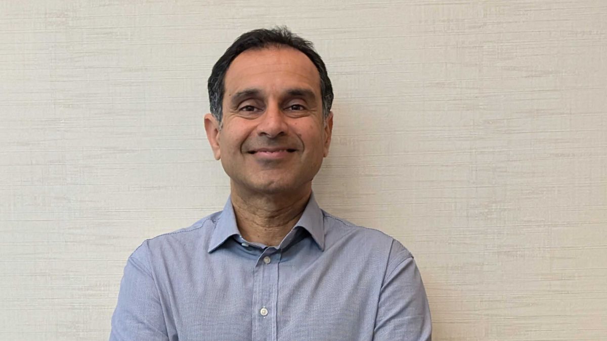 Dr. Vik Mohan