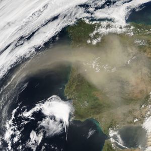 Satellite photo of Saharan dust over the Iberian Peninsula.. PC: NASA/Goddard/Jeff Schmaltz/MODIS Land Rapid Response Team
